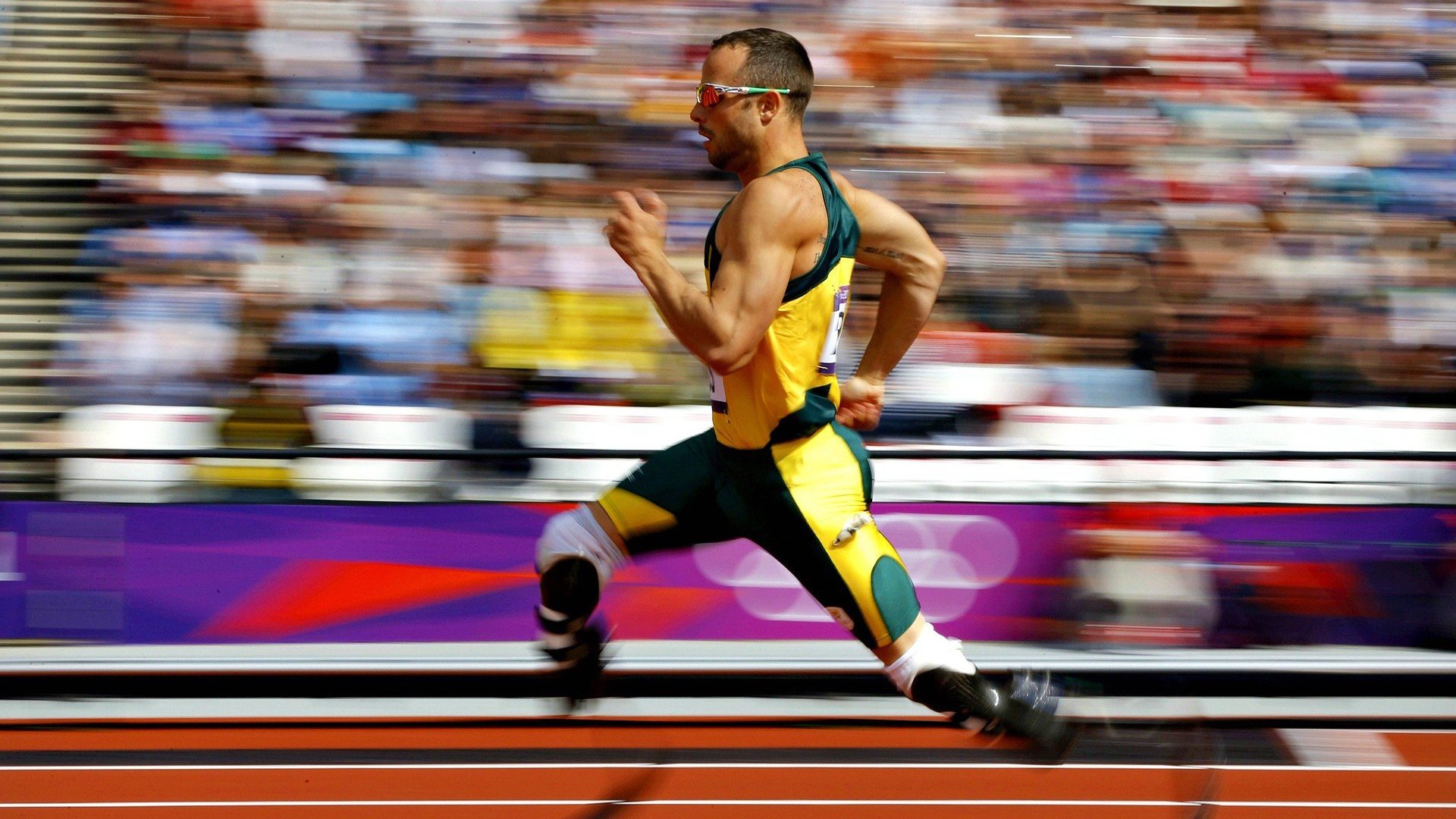 字母哥意外战胜皇家马德里，出色发挥引爆全场！赛场气氛高涨