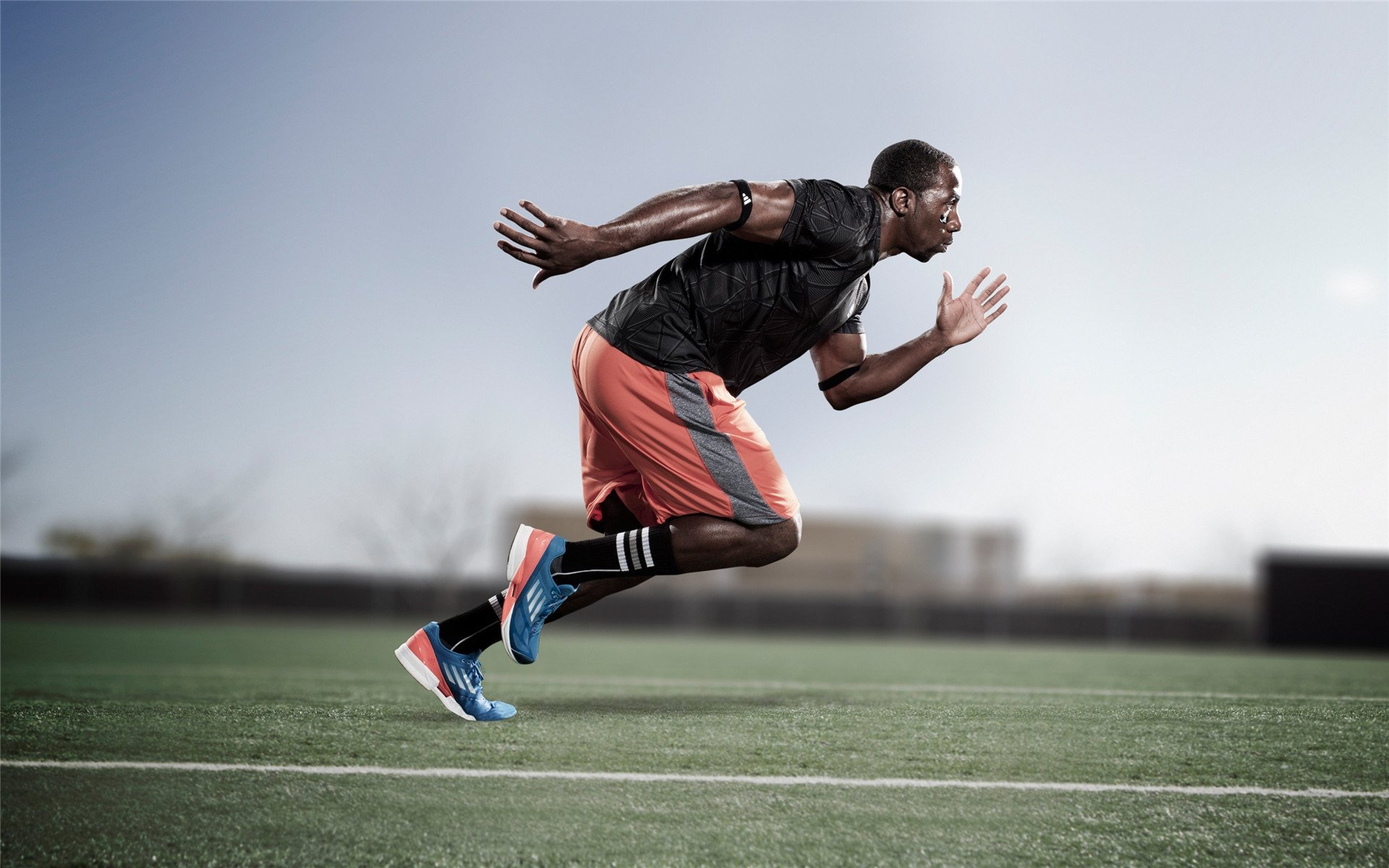 字母哥意外战胜皇家马德里，出色发挥引爆全场！赛场气氛高涨